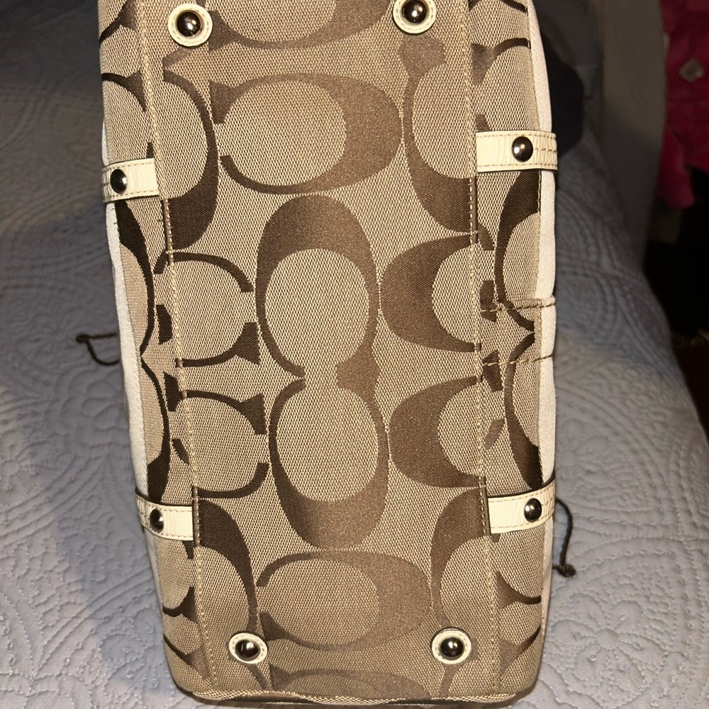 ✨COACH EUC✨Stylish Tan and Brown Women's Bag - Picture 11 of 16